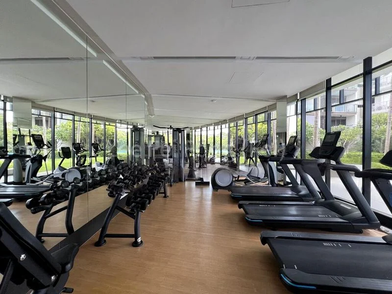 SEASIDE RESIDENCES 8