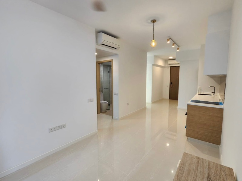 TREASURE AT TAMPINES 8