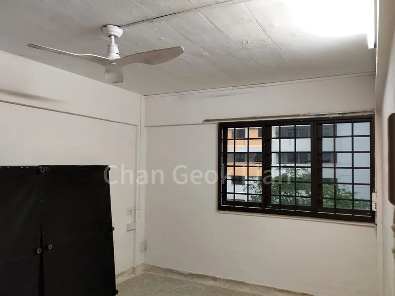 ANG MO KIO AVE 10 10