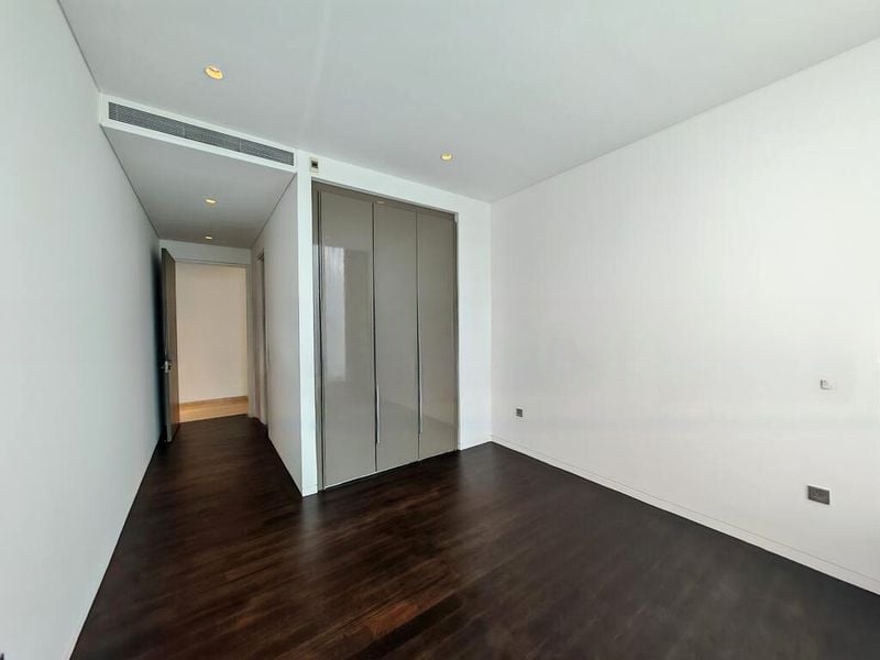 TOMLINSON HEIGHTS 8