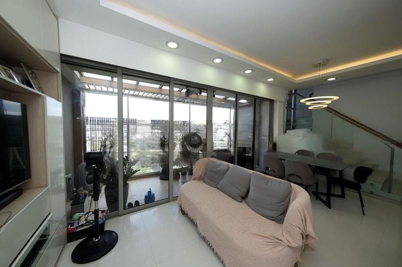 BARTLEY RESIDENCES 5