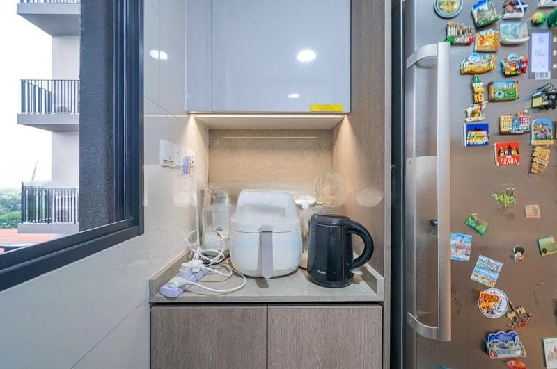 AVENUE SOUTH RESIDENCE 11