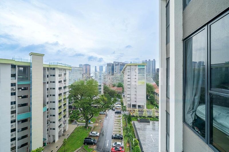 AVENUE SOUTH RESIDENCE 5