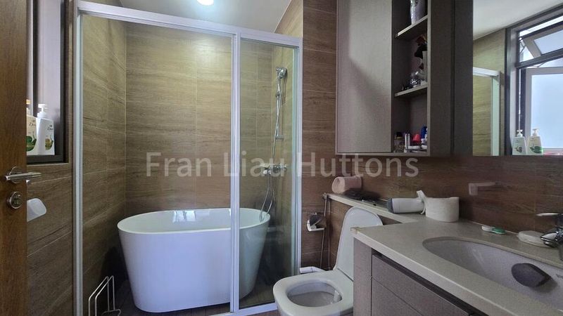 RIVERCOVE RESIDENCES 7