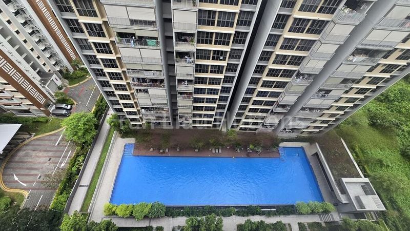 RIVERCOVE RESIDENCES 14