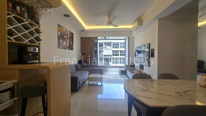 RIVERCOVE RESIDENCES 15