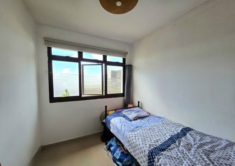 UPP ALJUNIED LANE 13