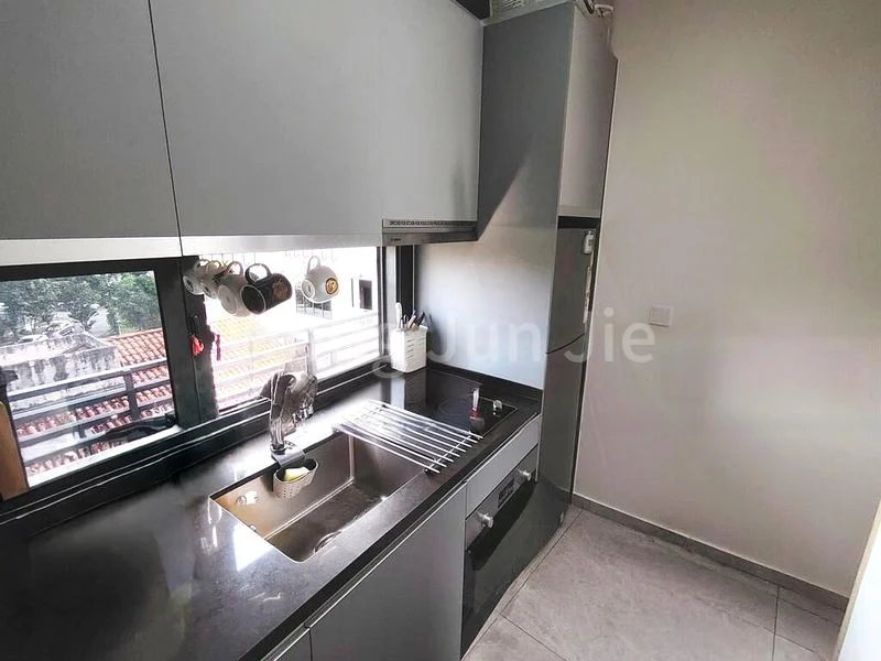 PARKWOOD RESIDENCES 9