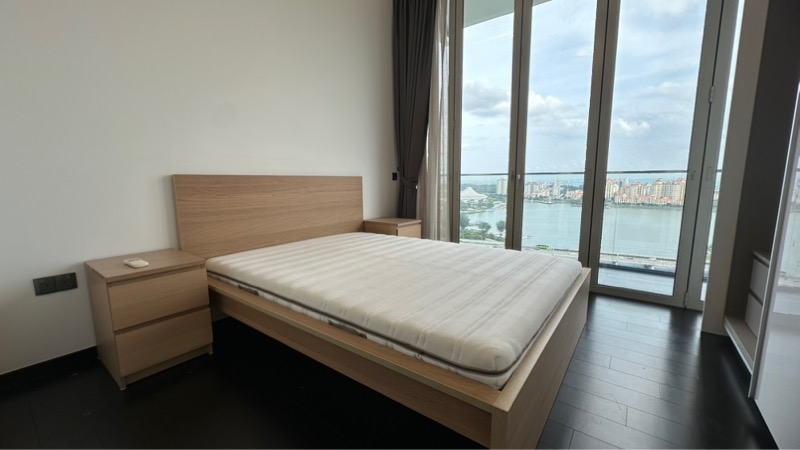 KALLANG RIVERSIDE 16