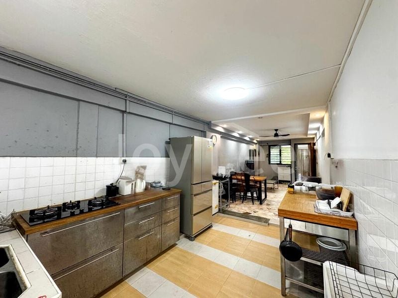 ANG MO KIO AVE 10 11