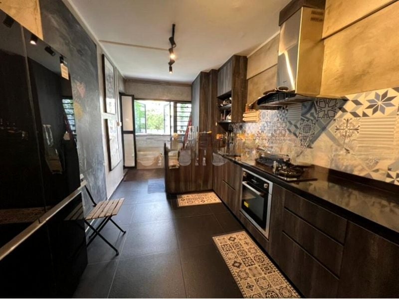 BT BATOK WEST AVE 8 7