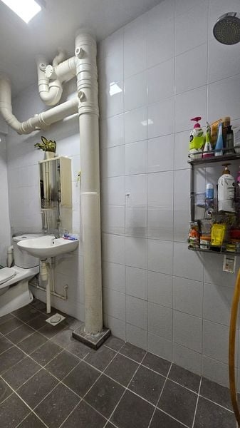 JURONG WEST ST 42 10