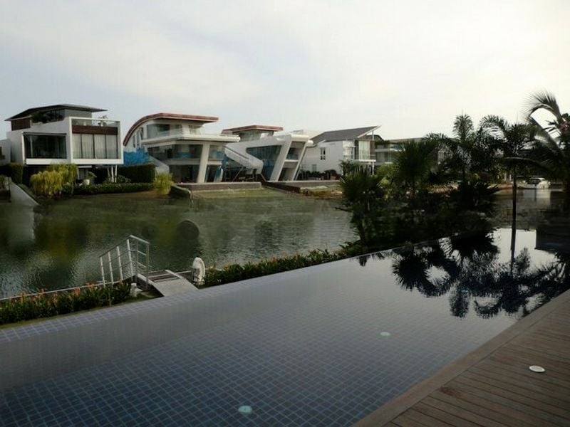 SENTOSA COVE 5