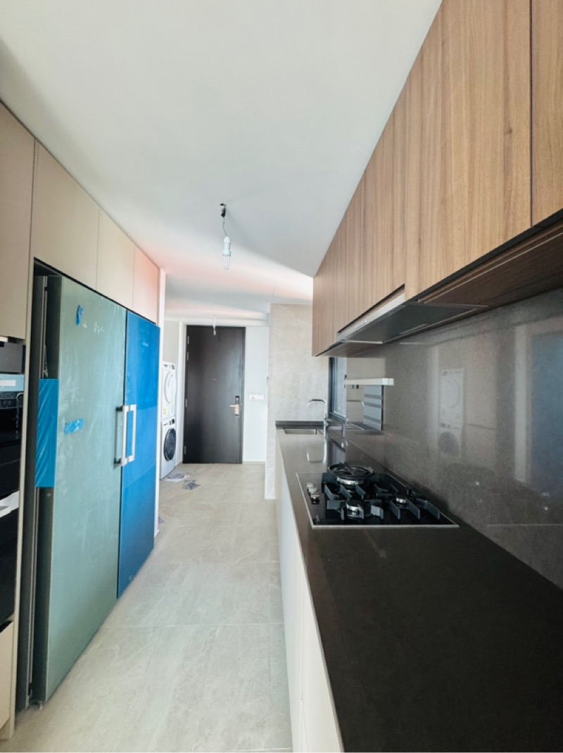 IRWELL HILL RESIDENCES 23