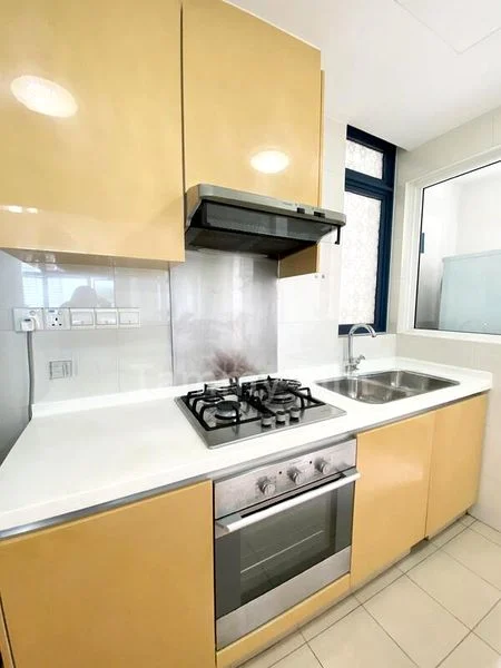 CITY SQUARE RESIDENCES 8