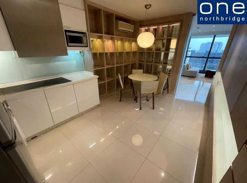 HIGH STREET CENTRE 2