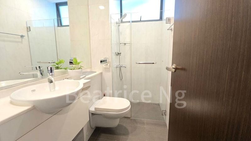 WATERMARK ROBERTSON QUAY 10