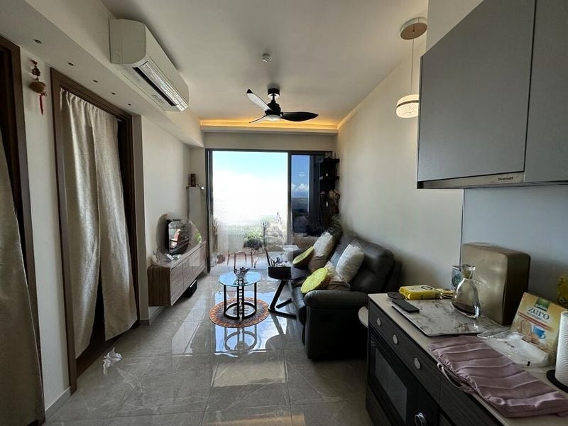 STIRLING RESIDENCES 3