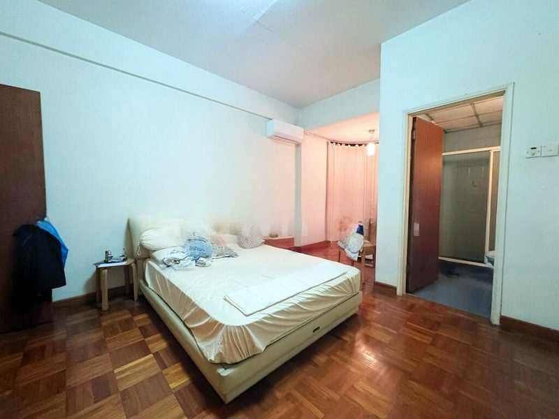 FAR HORIZON GARDENS 3