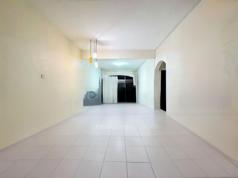 FAR HORIZON GARDENS 13