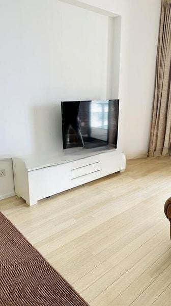 NEWTON SUITES 5