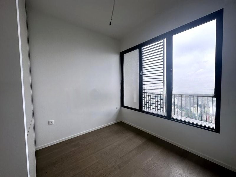 AVENUE SOUTH RESIDENCE 5