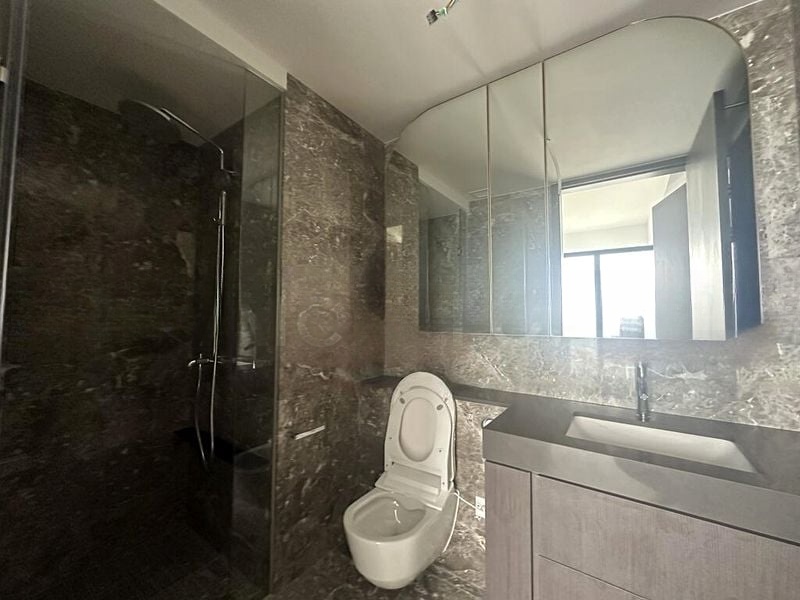 AVENUE SOUTH RESIDENCE 7