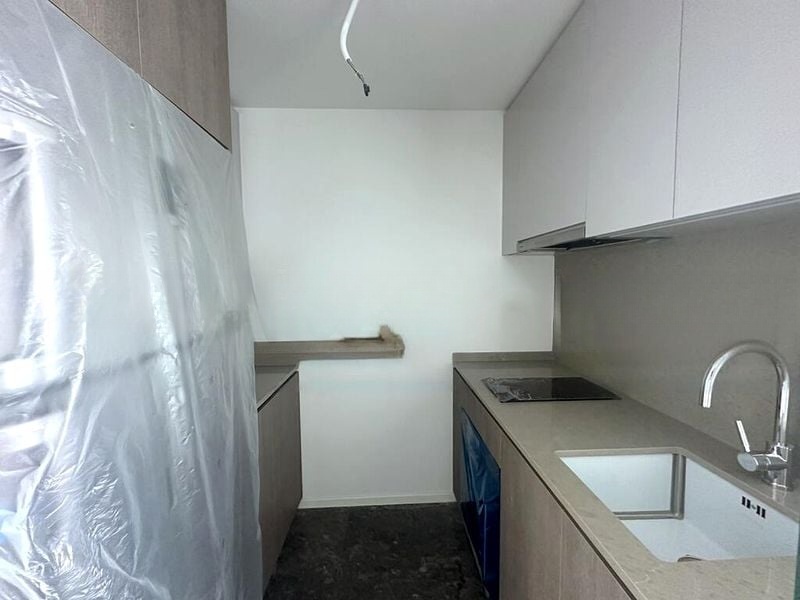 AVENUE SOUTH RESIDENCE 4