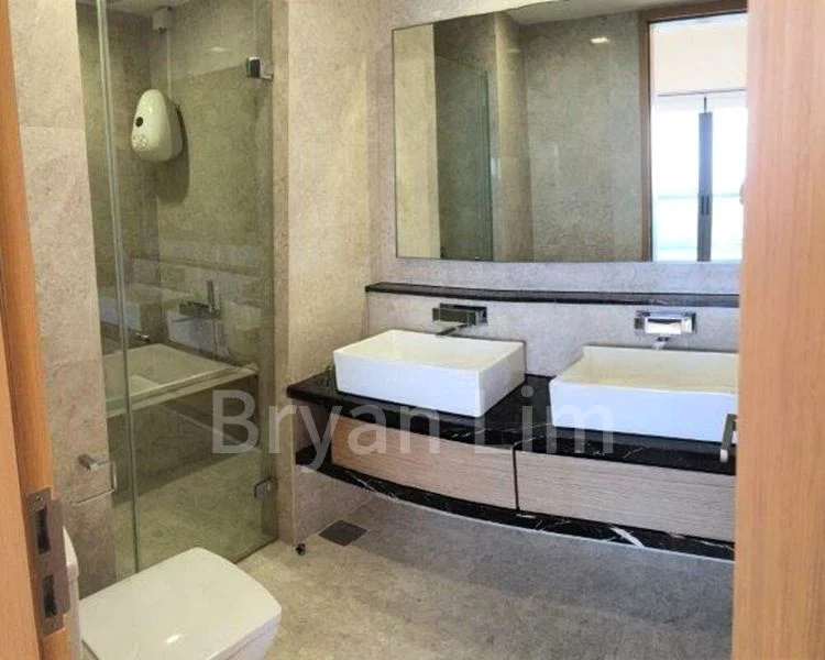 MARINA BAY RESIDENCES 2