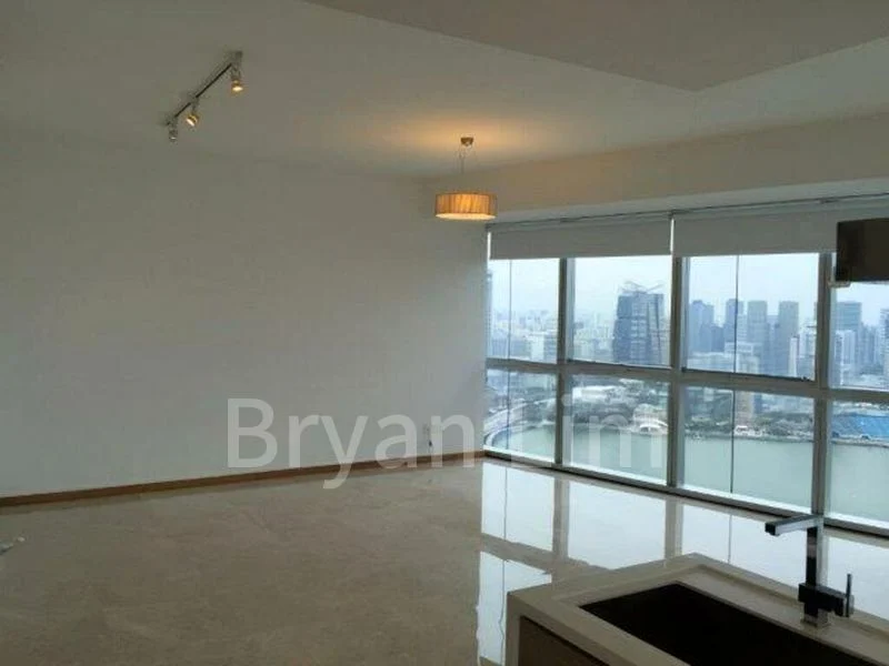 MARINA BAY RESIDENCES 6