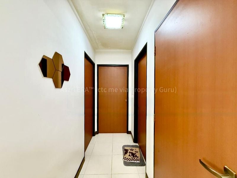 JURONG EAST ST 32 10