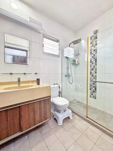 CHOA CHU KANG AVE 5 4