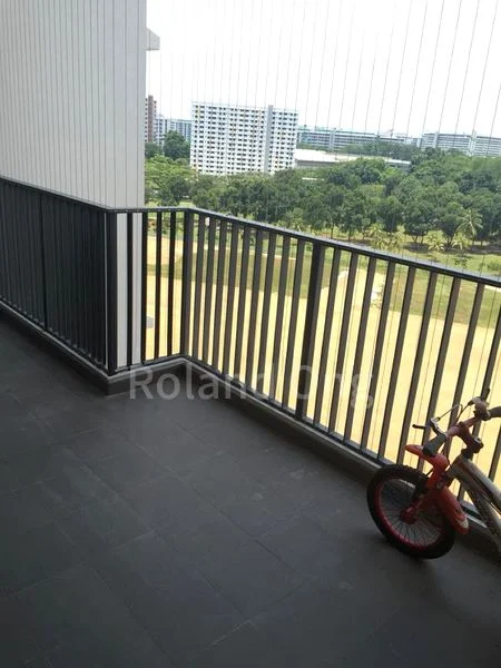 BEDOK RESERVOIR CRES 8