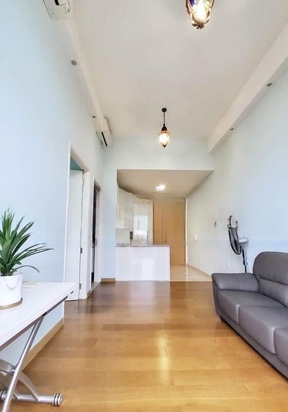 KINGSFORD . HILLVIEW PEAK 5
