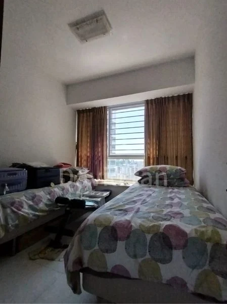 THE REGENCY AT TIONG BAHRU 6