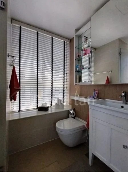 THE REGENCY AT TIONG BAHRU 7