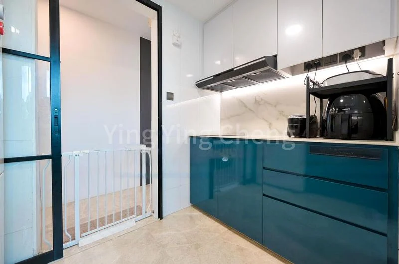 MACKENZIE REGENCY 12