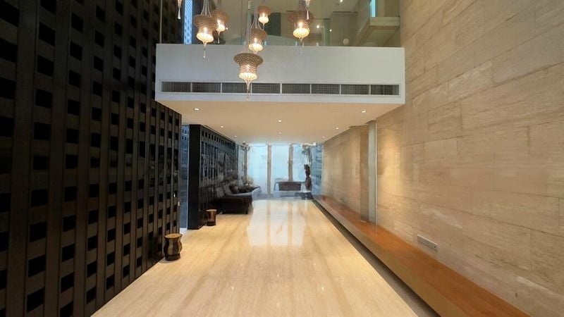 THE REEF AT KING'S DOCK 12