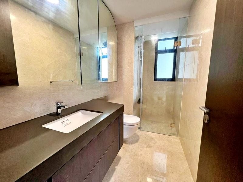 AVENUE SOUTH RESIDENCE 6