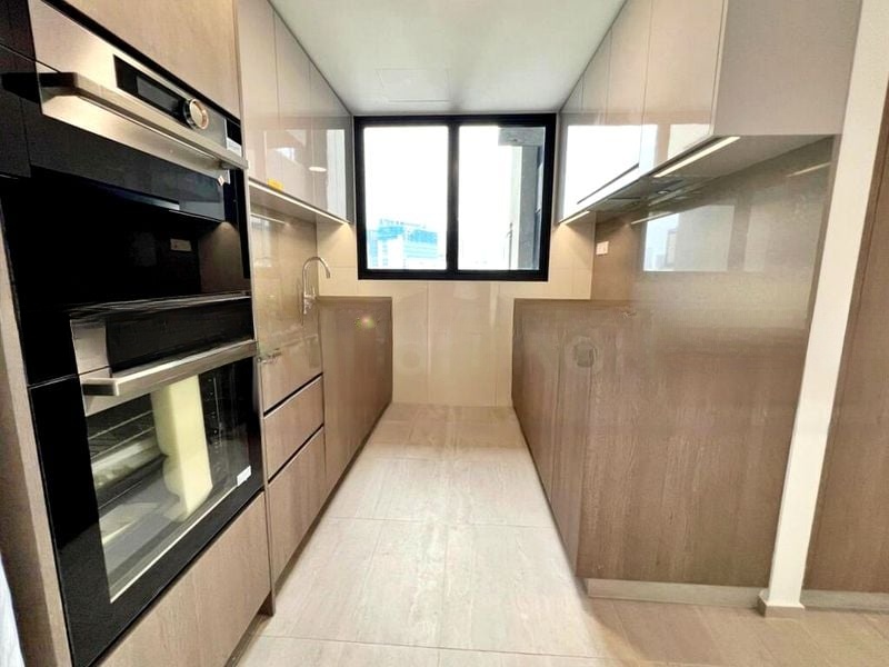 AVENUE SOUTH RESIDENCE 9