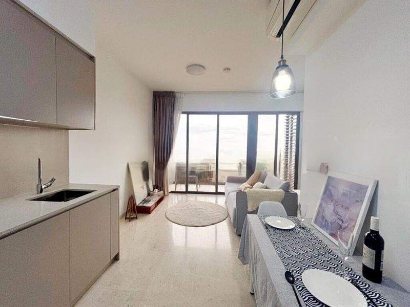 SEASIDE RESIDENCES 4