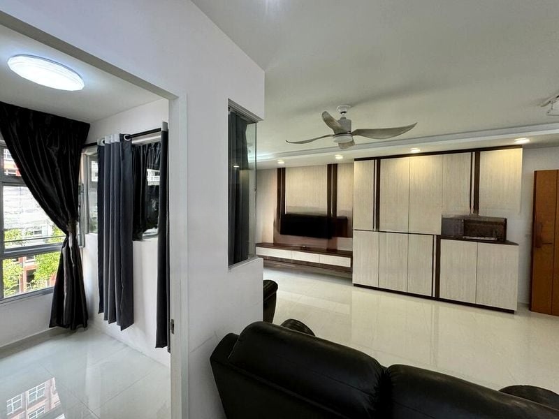 BT BATOK WEST AVE 8 14