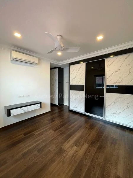 KENSINGTON PARK CONDOMINIUM 3