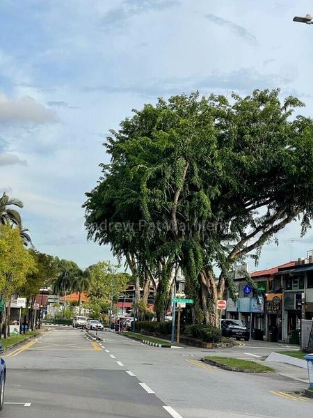 KENSINGTON PARK CONDOMINIUM 11