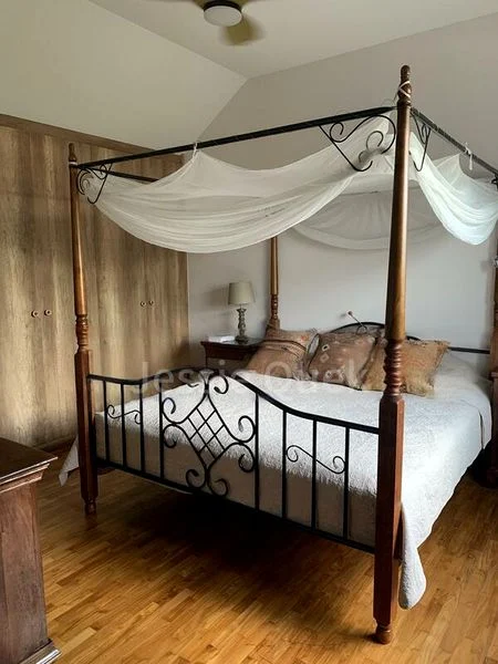 VARSITY PARK CONDOMINIUM 9