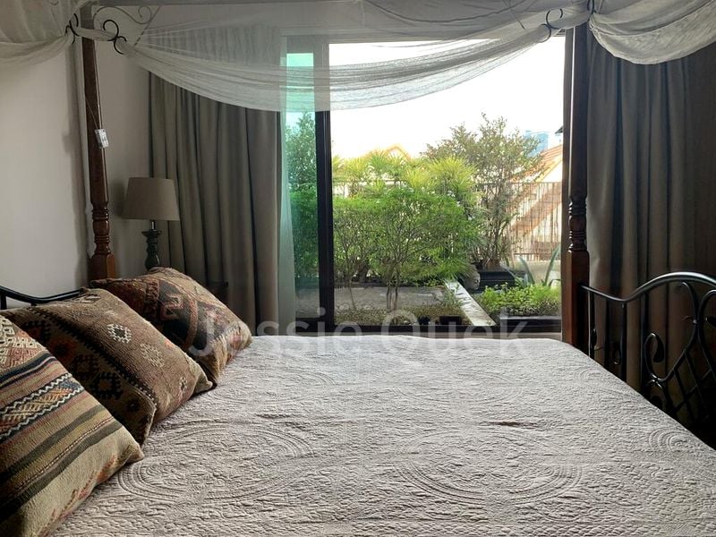 VARSITY PARK CONDOMINIUM 10