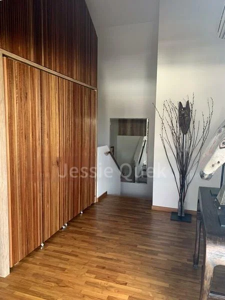 VARSITY PARK CONDOMINIUM 13