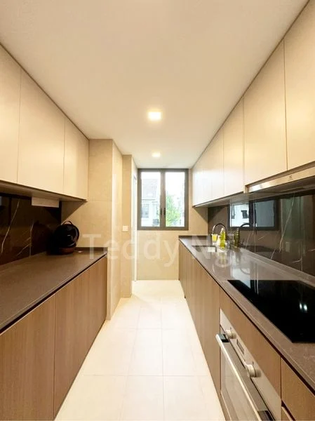 THE WATERGARDENS AT CANBERRA 6