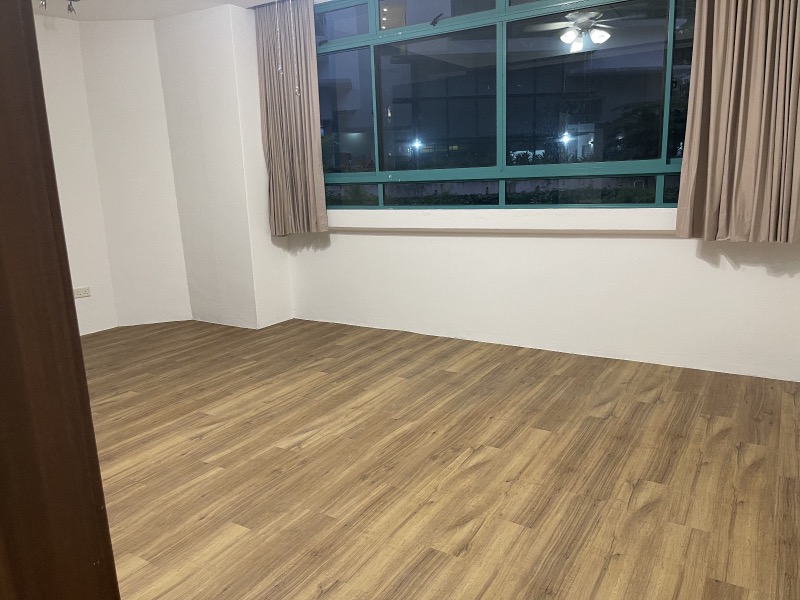 ELIZABETH TOWER 25