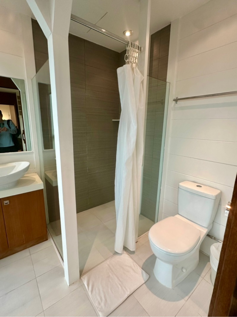 HIGH STREET CENTRE 84